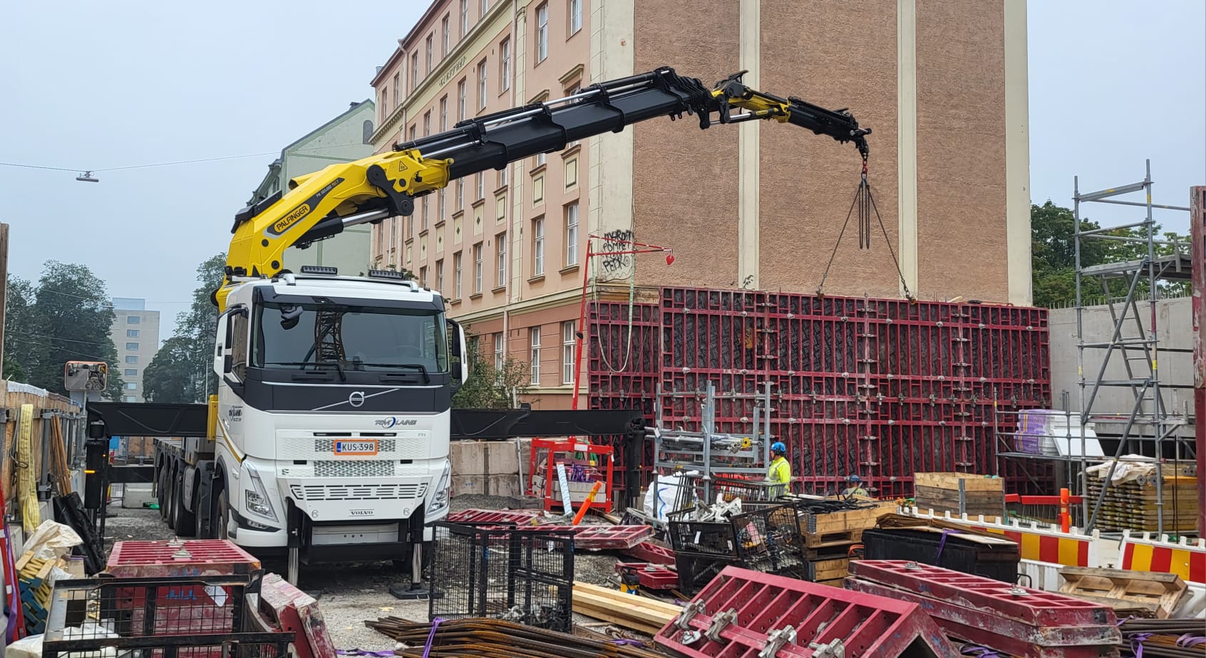 Images Nostot & kuljetukset R. M. Laine Oy