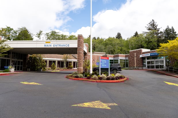 Images Providence Seaside Hospital: Emergency Room