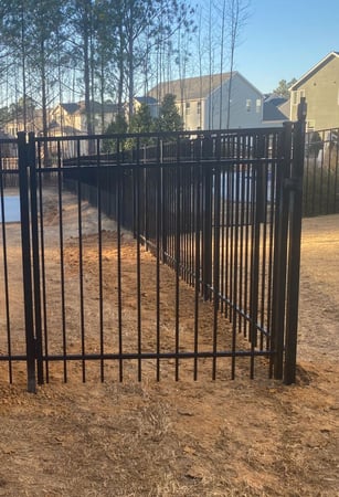 Images Hardy Fencing & Design