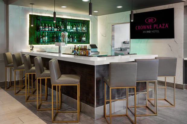 Images Crowne Plaza Nashville Airport by IHG