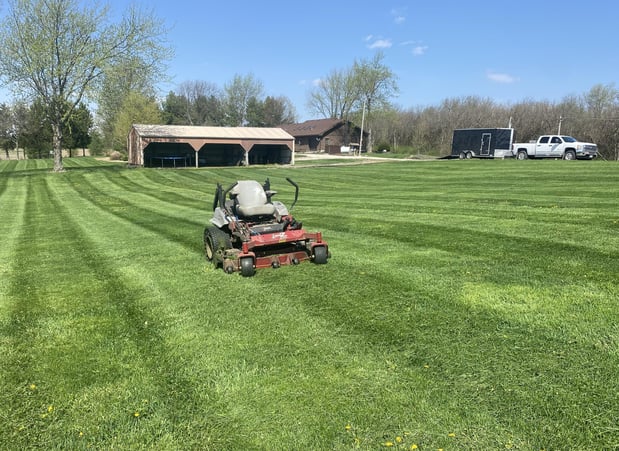 Images Krueger Lawn and Landscape