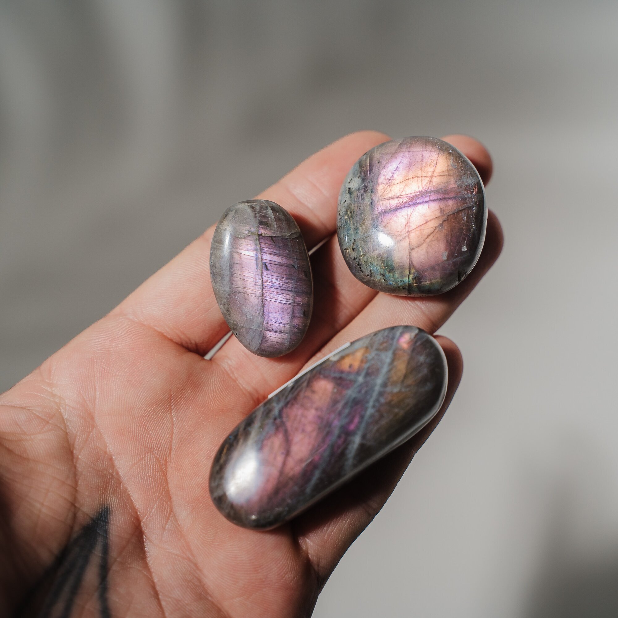 Edelsteinerei I Onlineshop für Edelsteine und Kristalle, Flurgasse 2 in Gratkorn