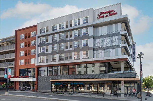 Images Hampton Inn & Suites Watertown Boston