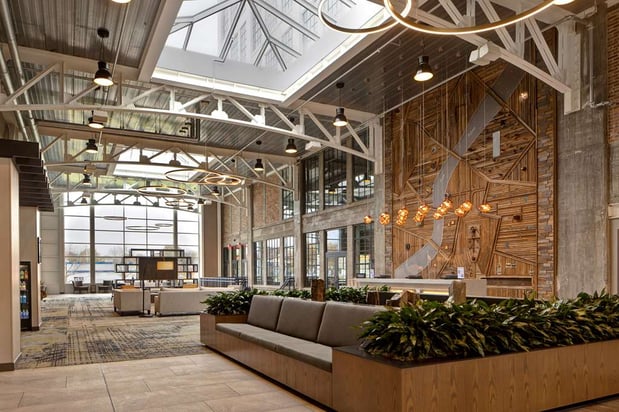 Images Embassy Suites by Hilton Rockford Riverfront