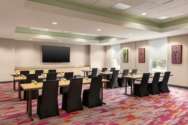 Images Home2 Suites by Hilton Lubbock