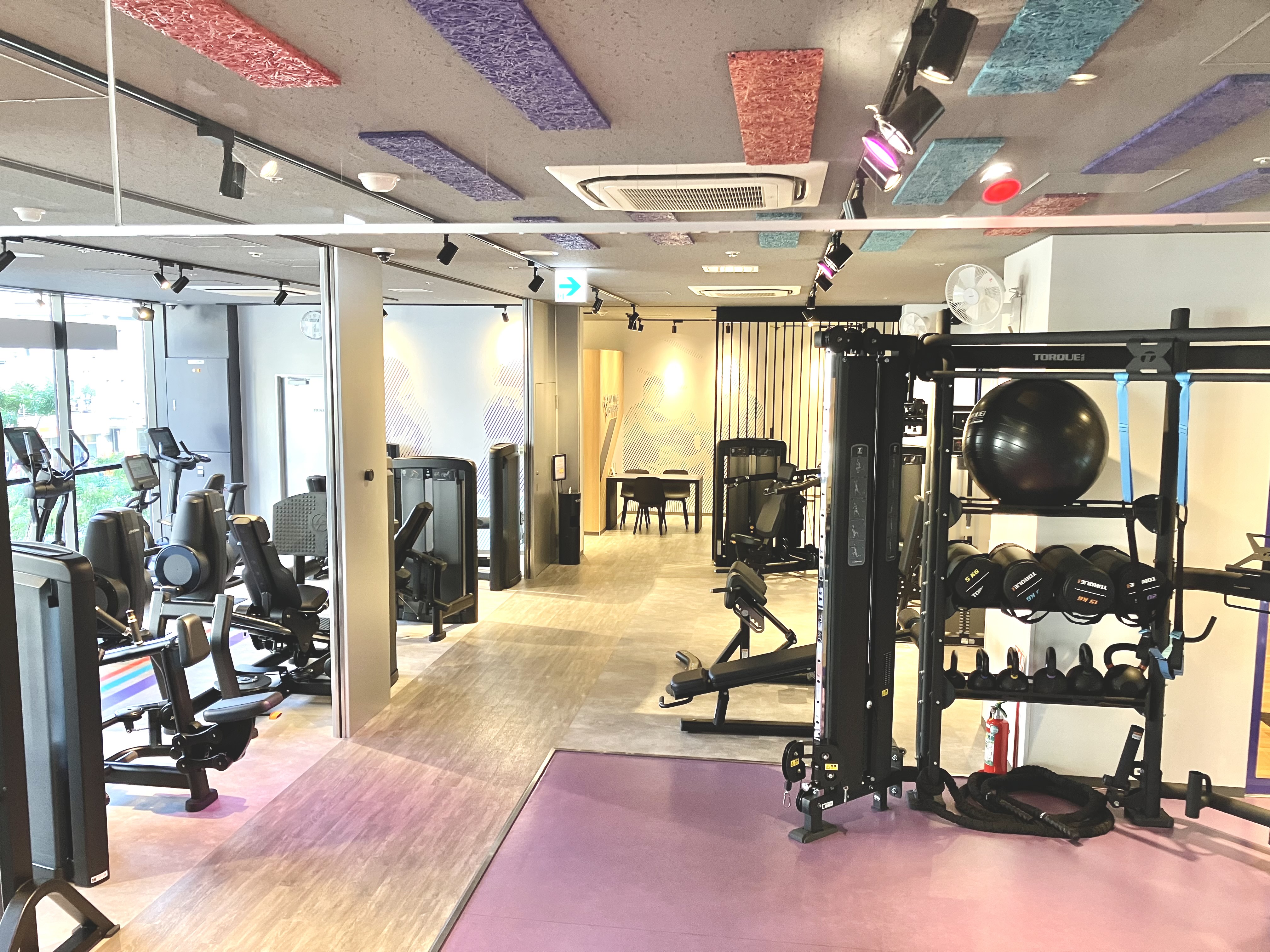 Images エニタイムフィットネス 松山大街道店