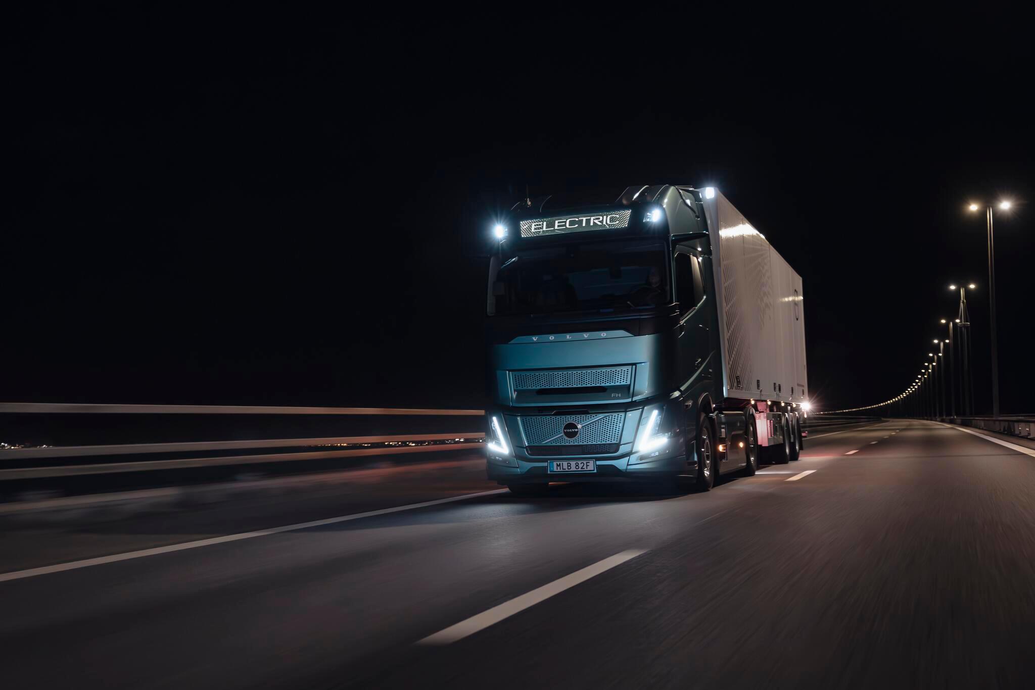 Bilder Volvo Trucks Marne | Renault Trucks Marne