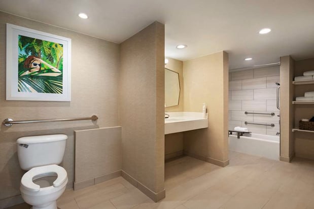 Images Embassy Suites by Hilton Deerfield Beach Resort & Spa