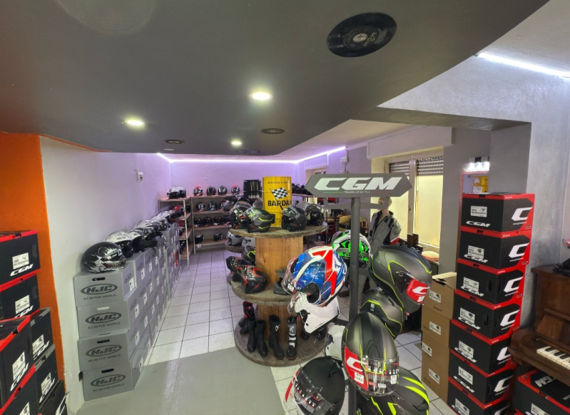 Images Motoshop Caschi e Abbigliamento Moto Bergamo