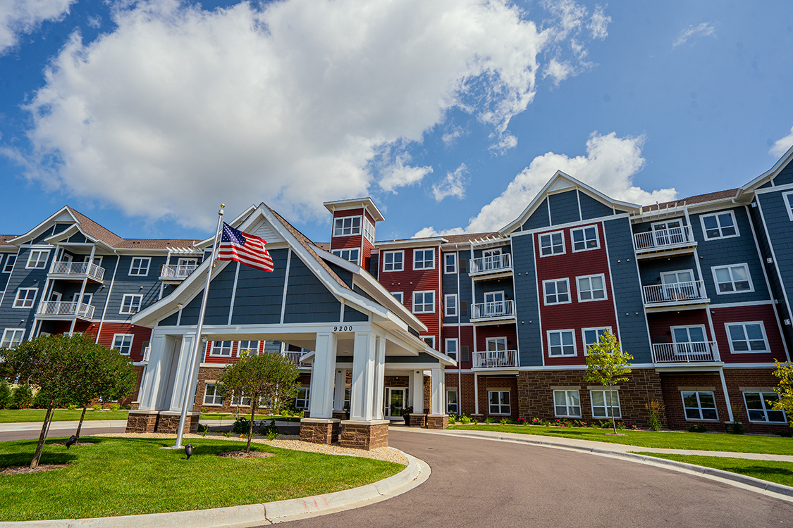 Guardian Angels - Riverview Landing Otsego offers a large list of features and amenities, inlcluding independent living, assisted living and memory care options, adult day services, and much more. Our staff is compassionate and understanding, and truly strives to provide the care you or your loved one needs to adapt to your changing needs.