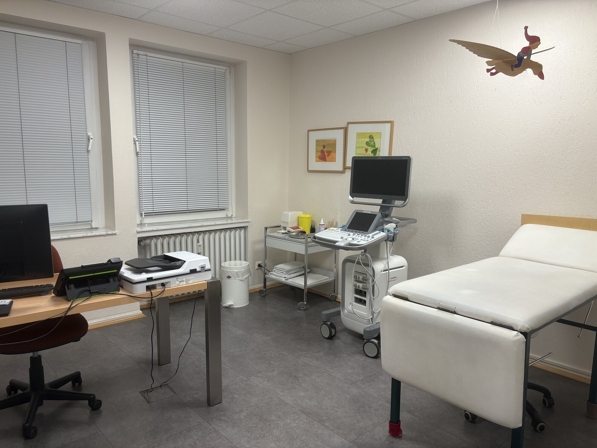 Kinderarztpraxis Dr. Ergin Aldudak, Frankfurter Straße 100 in Hennef (Sieg)