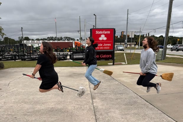 Images Stacie Jones - State Farm Insurance Agent