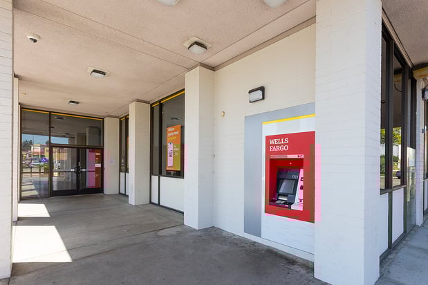 Images Wells Fargo Bank