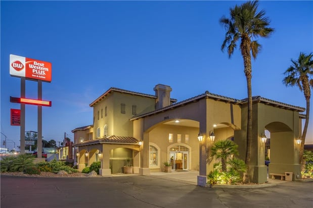 Images Best Western Plus A Wayfarer's Inn and Suites
