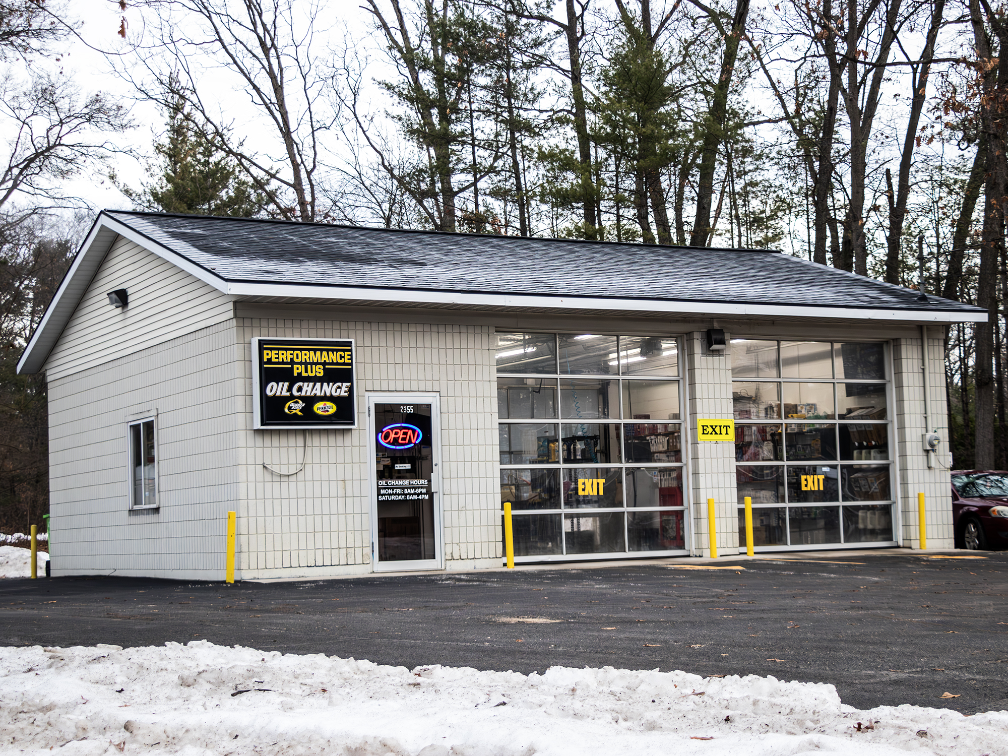 Performance Plus Quick Oil Change Muskegon - Holton Rd