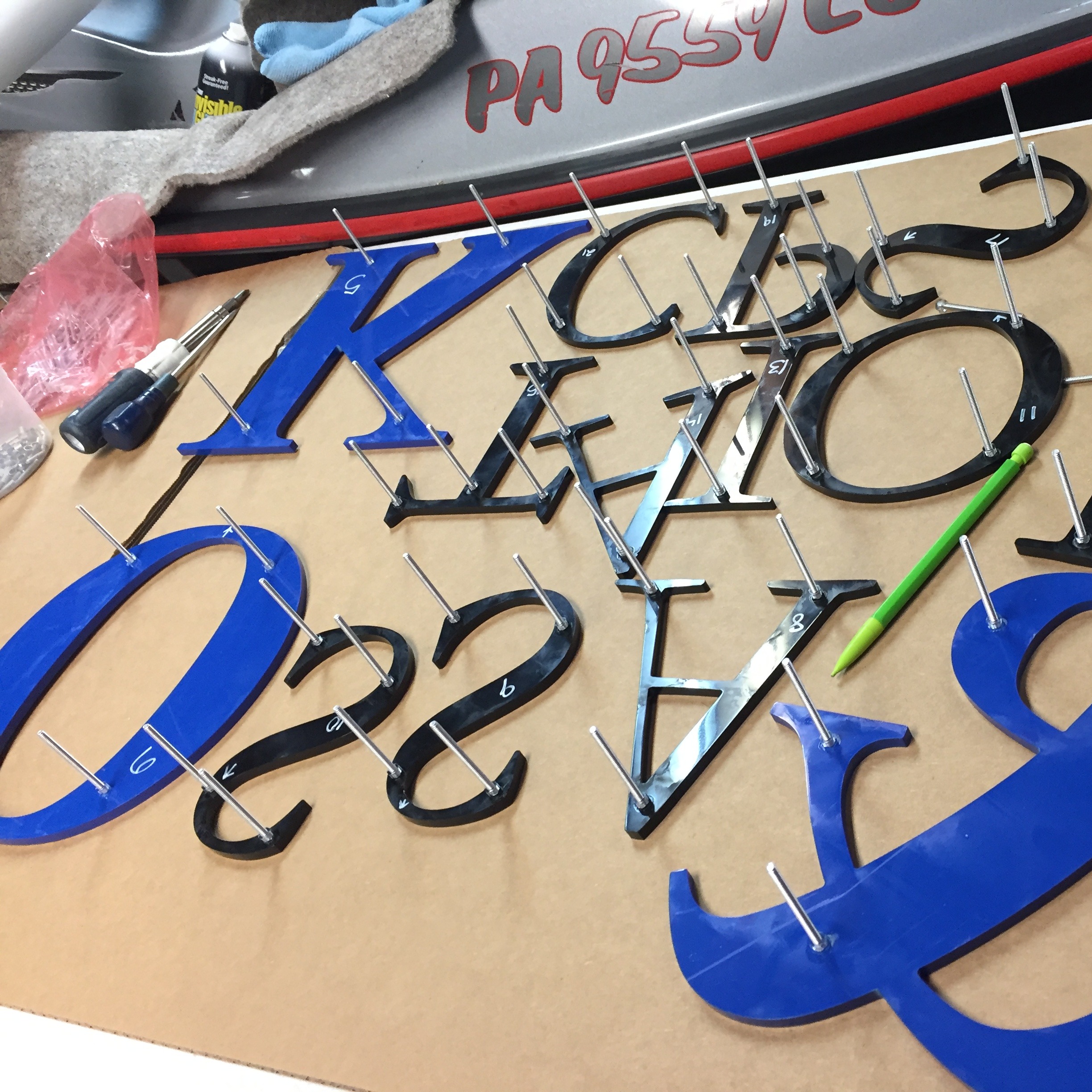 Formed Acrylic Lettering / Outdoor and Indoor