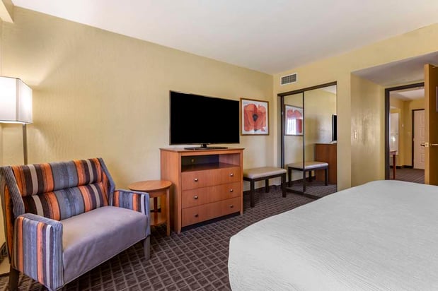 Images Best Western Plus Scottsdale Thunderbird Suites