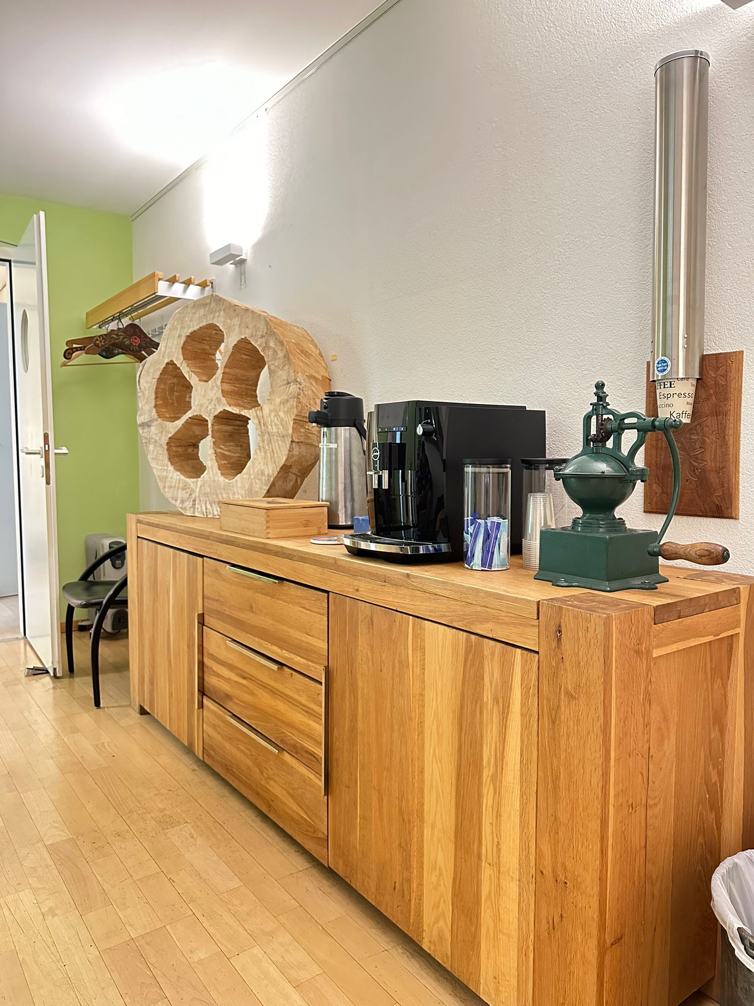 Bilder Hausarztpraxis am Stadelhofen Dr. med. Giovanni Ruffo. Operamedica Hausarzt Medizin
