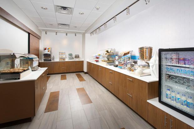 Images Holiday Inn Express & Suites New Braunfels by IHG