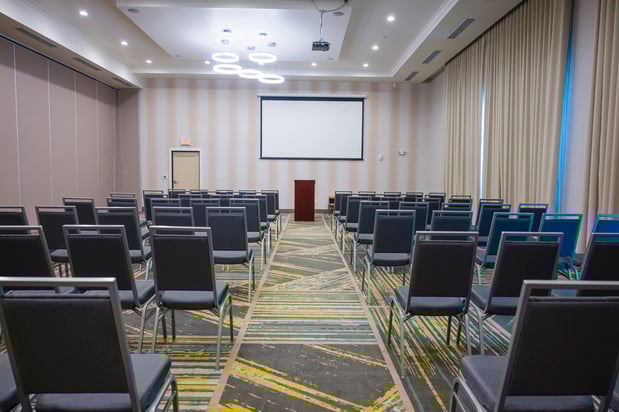 Images Holiday Inn & Suites Houston NW - Willowbrook by IHG