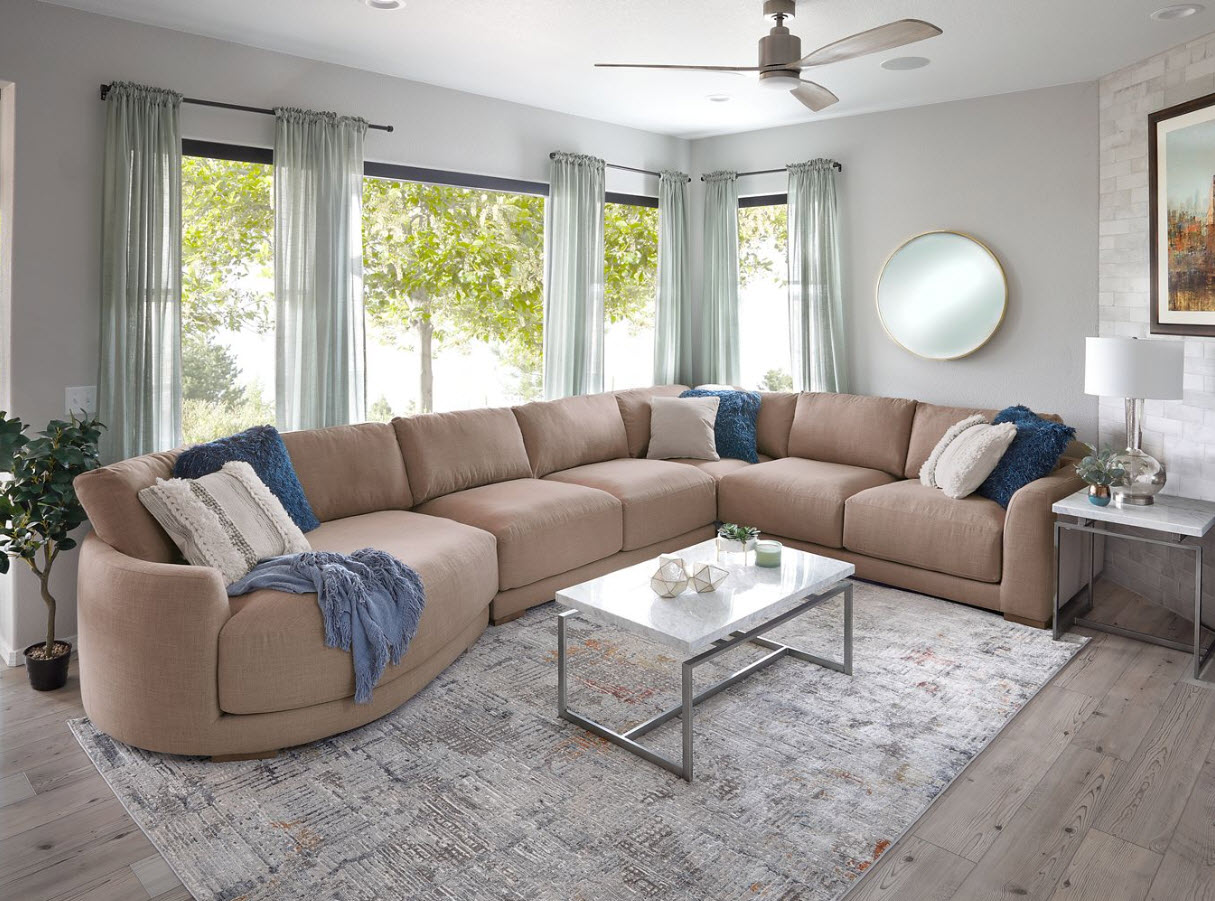 Grandover 4 Pc. Sectional Furniture Row Wichita Falls (940)691-0235