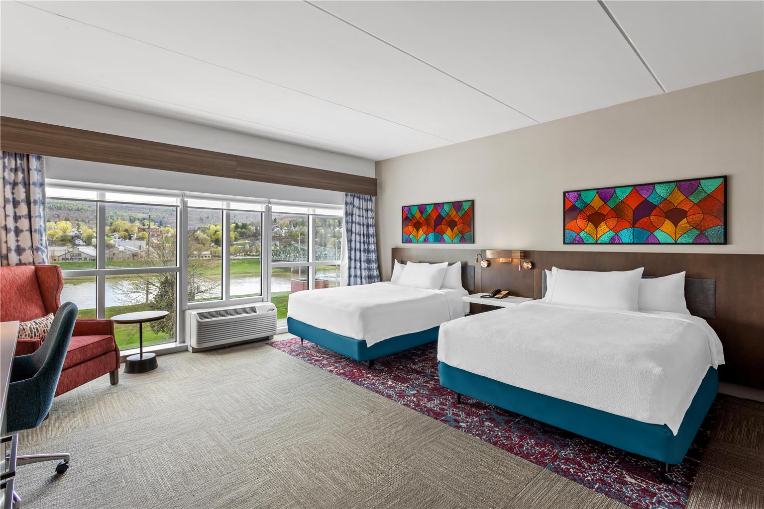 Guest room