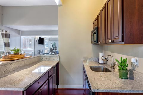 Grand Arbor Reserve Apartment Homes Photo