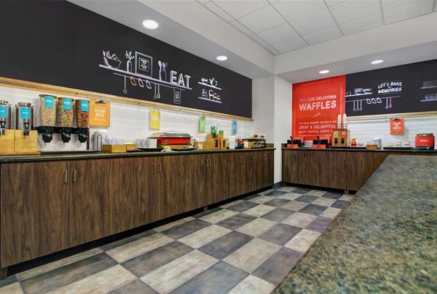 Images Hampton Inn & Suites Syracuse Dewitt