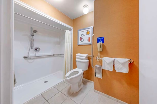 Images Best Western Plus Stovall's Inn