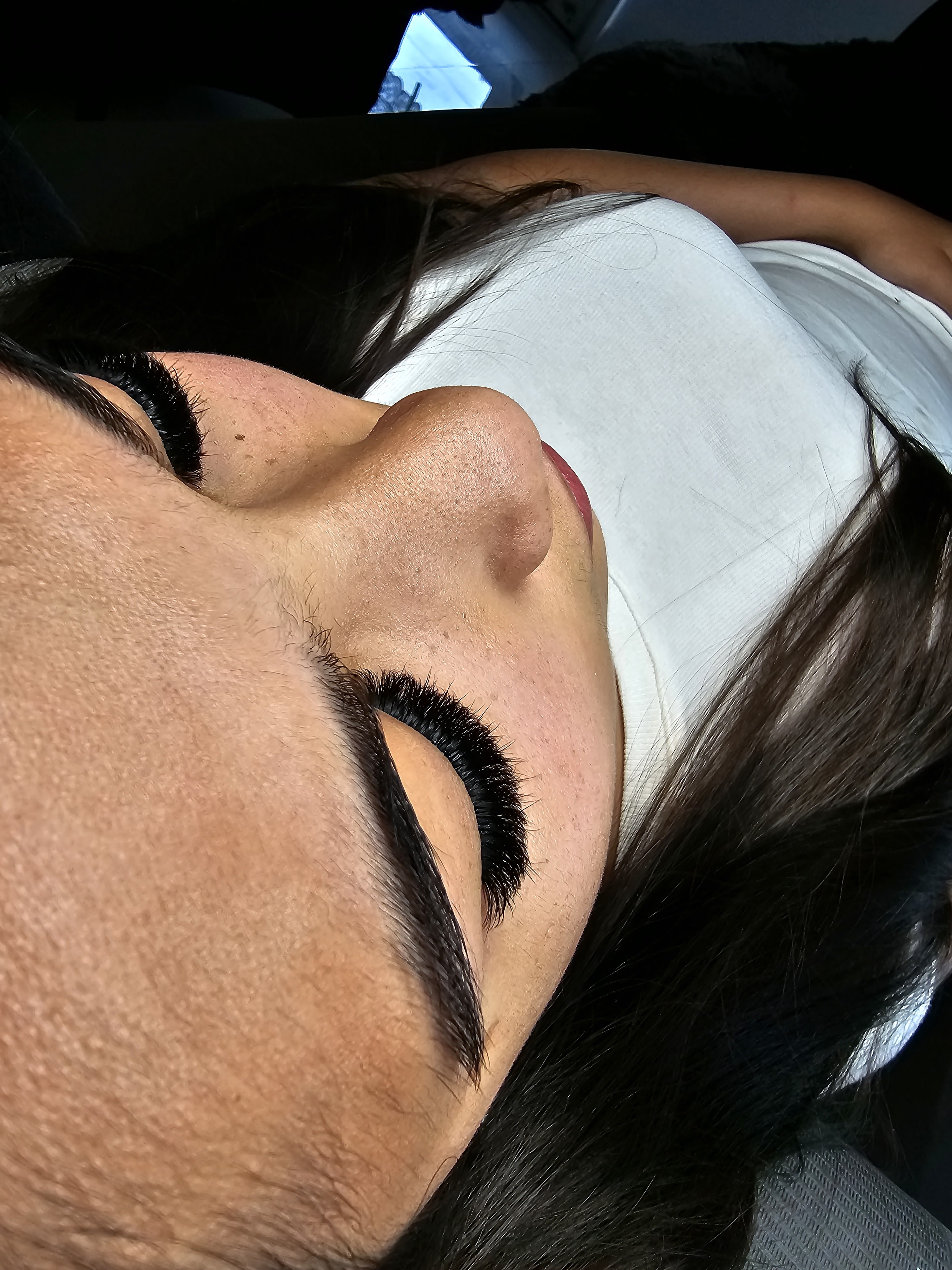 Images Lashista - Formation cils - Pose de cils - Produits de cils Longueuil