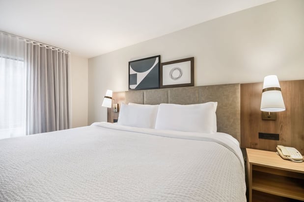 Images Staybridge Suites Toledo - Maumee by IHG