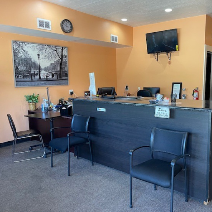 A photo of the L.A. Insurance at 4629 South Telegraph Road in MI