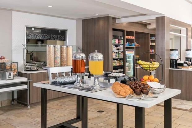 Images Hilton Garden Inn Boca Raton