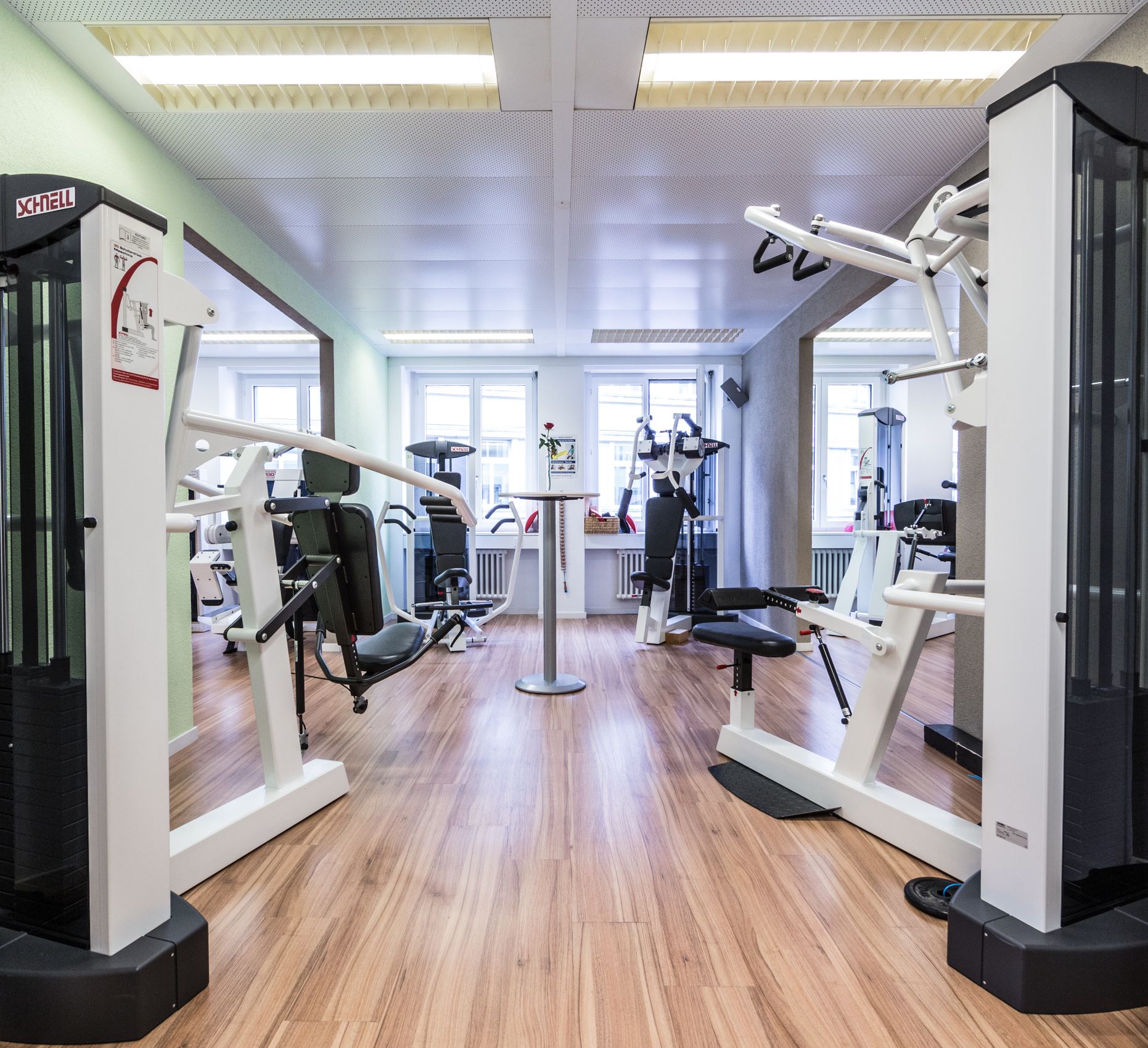 Rücken Center med., Nüschelerstrasse 45 in Zürich