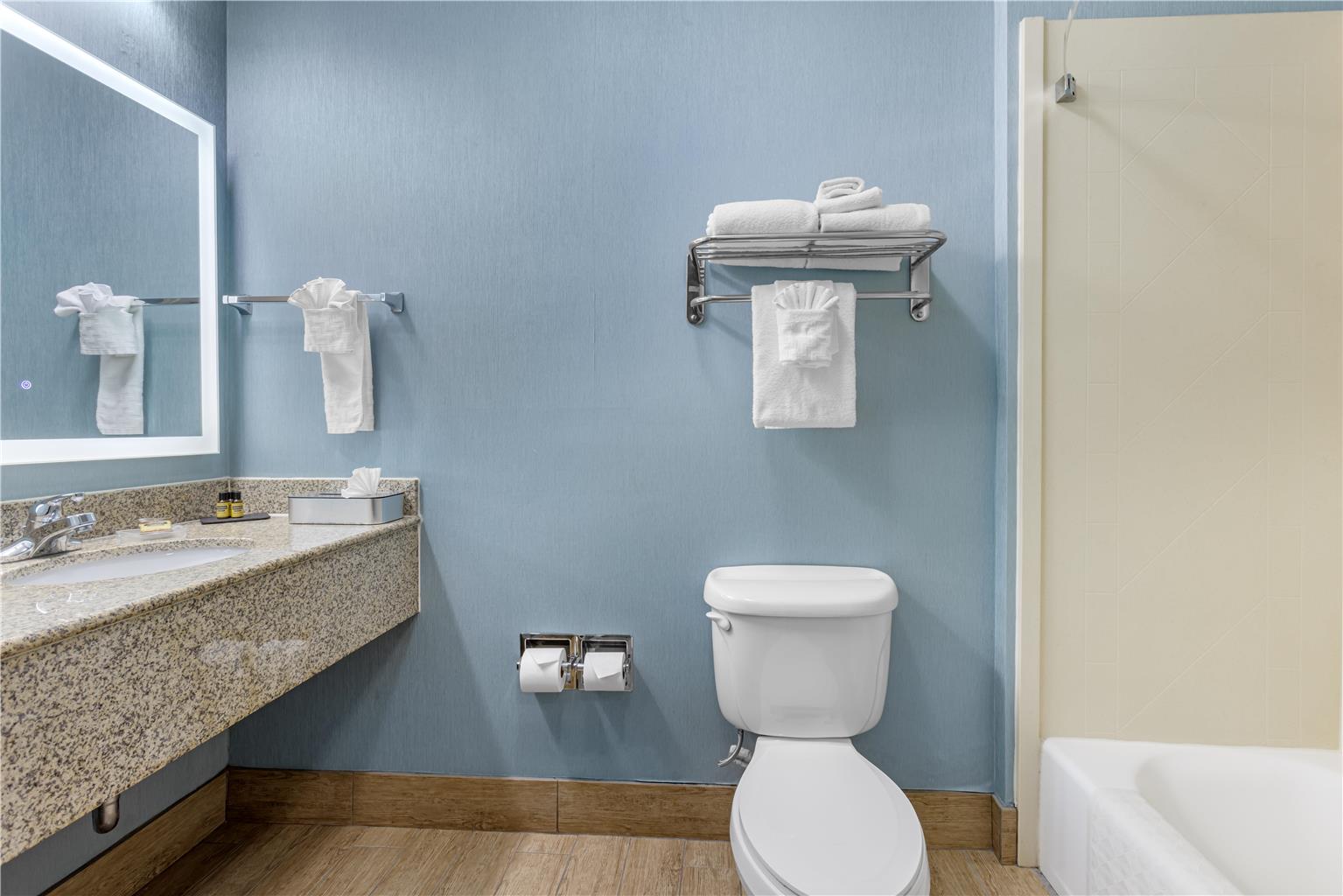 BW Wasco CA DoubleQueen