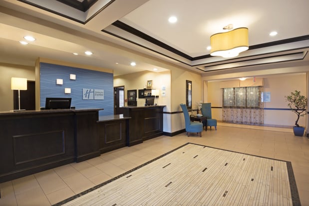 Images Holiday Inn Express & Suites Richfield by IHG