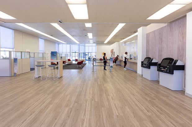 Images Wells Fargo Bank