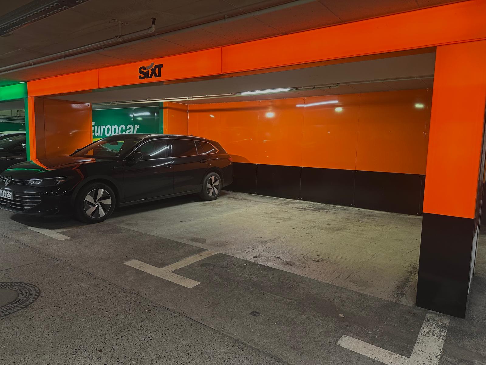 SIXT Autovermietung Hamburg Hauptbahnhof, Glockengießerwall 8 im Hbf in Hamburg