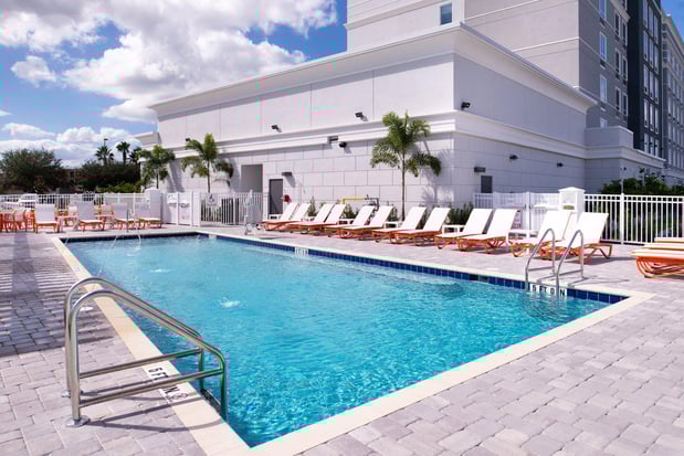 Images Holiday Inn & Suites Orlando I-Drive - Theme Parks by IHG