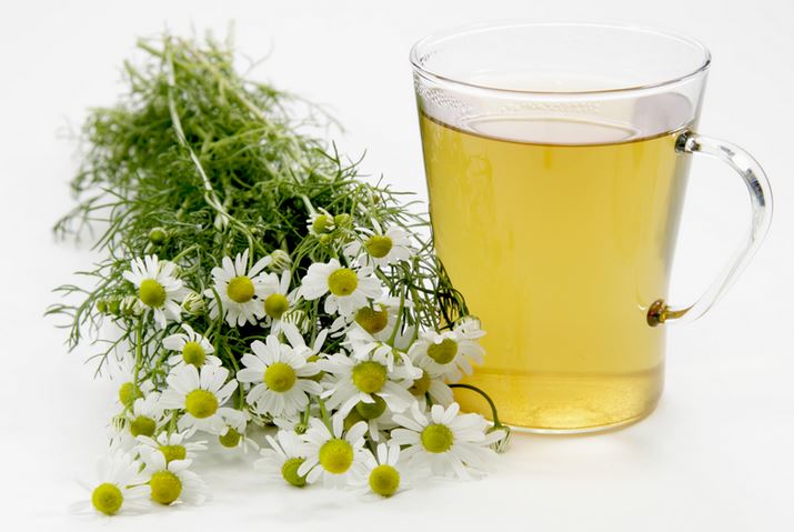 Schlossdrogerie Daniel Jutzi, Staatsstrasse 2 in Oberhofen am Thunersee