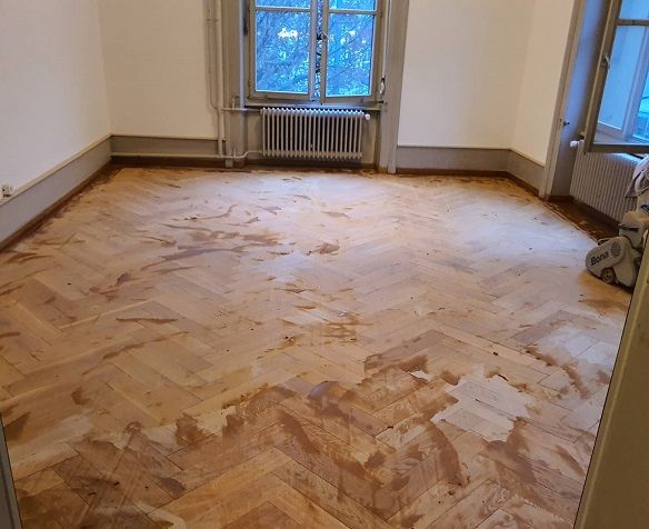 Celik Bodenbeläge, Alberich Zwyssigstrasse 90 in Wettingen