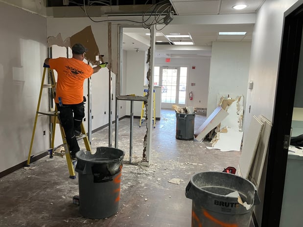 Images 13 Gables Inc