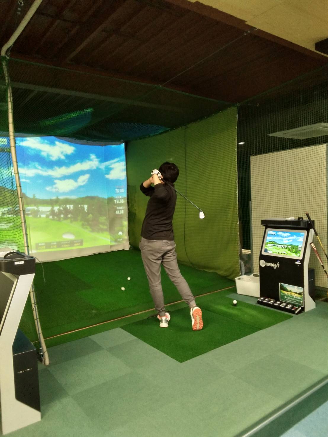 Images インドアゴルフ練習場SWING24/7 戸塚店