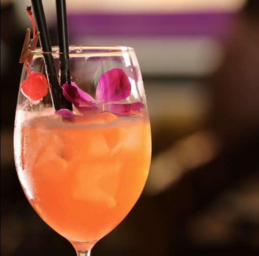 OscarOne Baden GmbH, Theaterplatz 8 in Baden