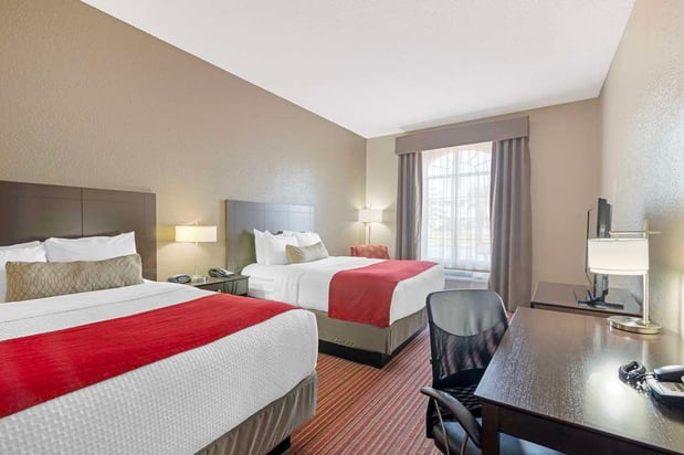 Images Best Western Plus Bradbury Inn & Suites