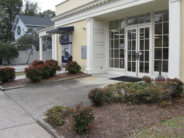 Images First Citizens Bank
