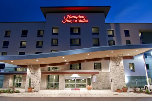 Images Hampton Inn & Suites Bellevue Downtown-Seattle