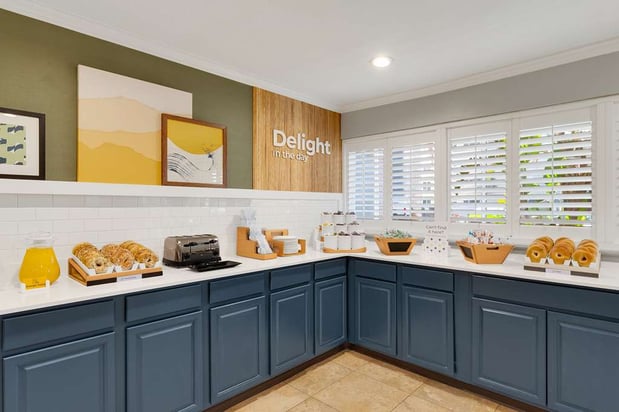 Images Spark by Hilton Ormond Beach Oceanfront