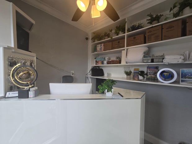 Images Barefoot Mailman Inn & Suites, Lantana, West Palm Beach, South Florida