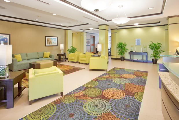 Images Holiday Inn Express & Suites St. Joseph by IHG
